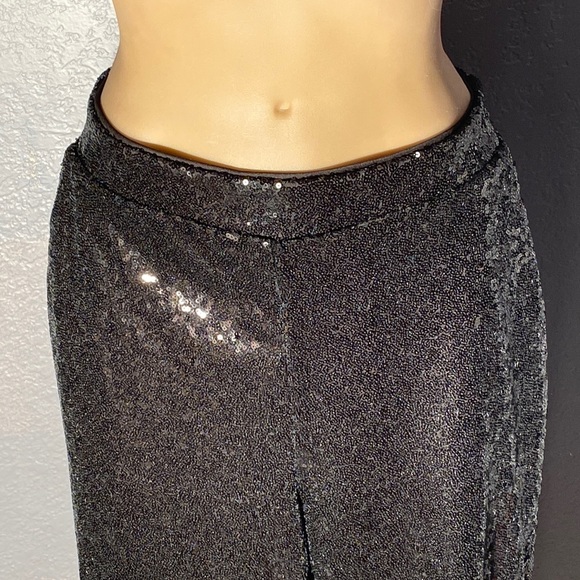 NEW YORK & CO - NWT - pocketed joggers: black sequin w elastic waist / cuffs - L - Picture 3 of 16